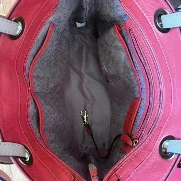 Michael Kors BEDFORD ITEM JET SET ZIP POCKET TOTE Coral & Tan - Picture 7 of 10